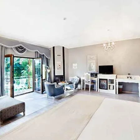 Hotel Villagepark & 5*