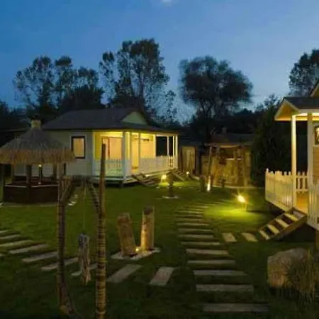 Villagepark & מלון 5*